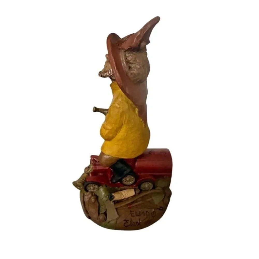 Tom Clark Elmo Firefighter Fireman Figurine 1967 #3022